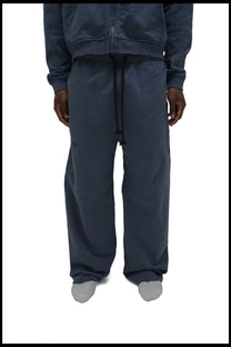‘Worn’ Sweatpants - Washed Steel Blue