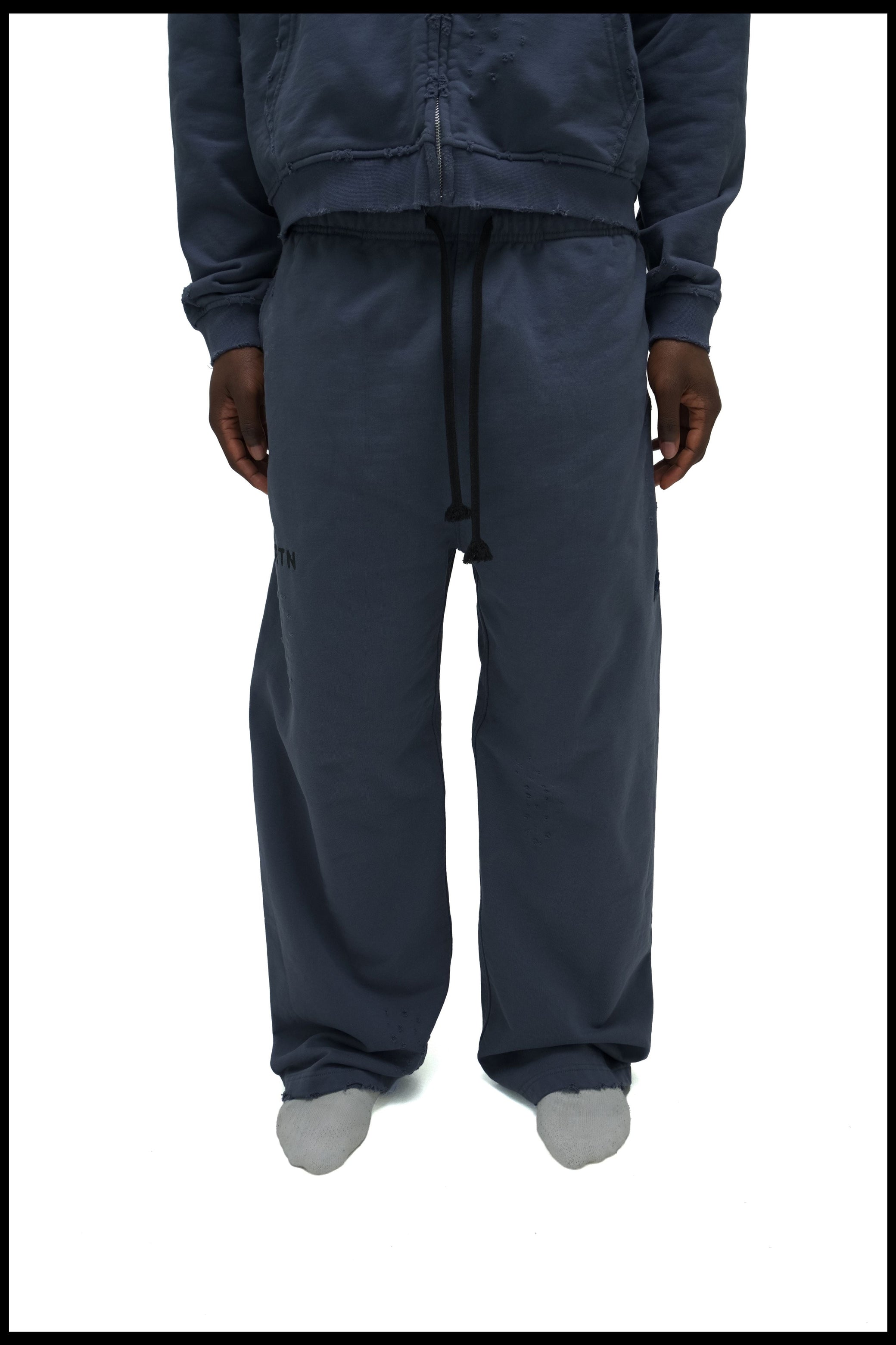 ‘Worn’ Sweatpants - Washed Steel Blue